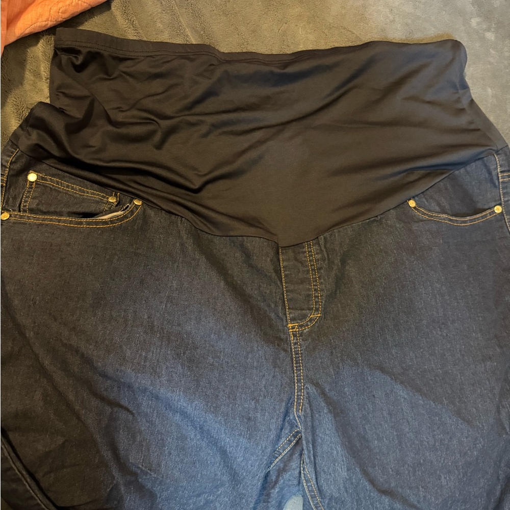 Oh! Mamma Blue Relaxed Maternity Jeans
